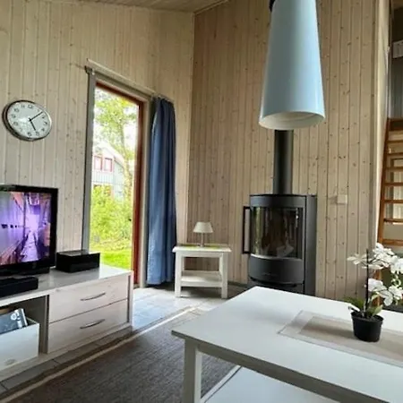 Holiday home Mirow In *
