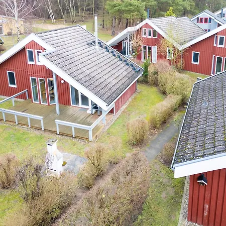 בית נופש Skandinavisches In Mirow